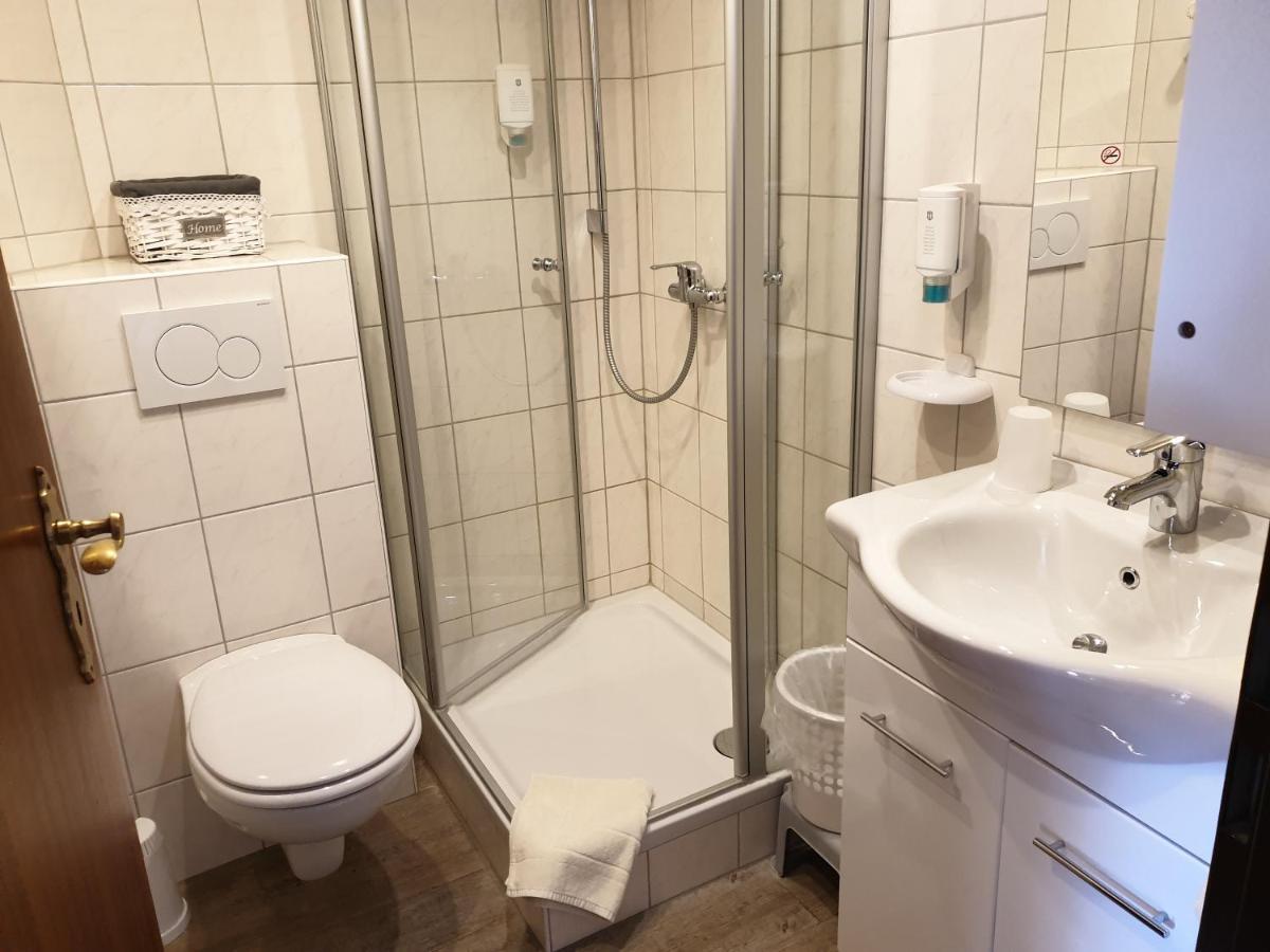Haus Jutta Hotel Goessweinstein Luaran gambar
